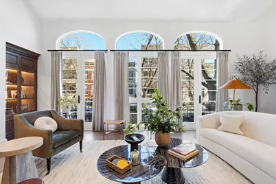 1936 N Wilmot Avenue, Chicago, IL 60647 - Photo 9