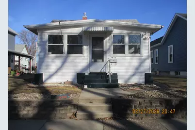 1412 13th Street, Moline, IL 61265 - Photo 1