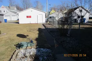 1412 13th St, Moline, IL 61265 - Photo 5
