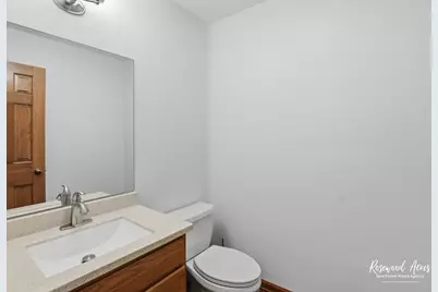 1240 Plum Creek Drive, Bourbonnais, IL 60914 - Photo 17