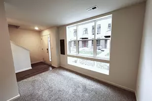 396 Summit Cir, Lombard, IL 60148 - Photo 9