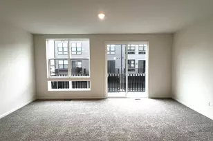 396 Summit Cir, Lombard, IL 60148 - Photo 7