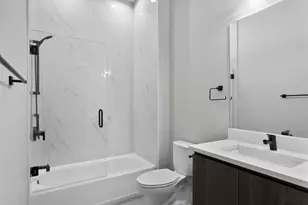 2505 W Farragut Ave, Chicago, IL 60625 - Photo 13