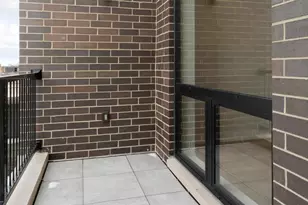 2505 W Farragut Ave, Chicago, IL 60625 - Photo 7