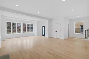 7347 S Merrill Ave, Chicago, IL 60649 - Photo 15