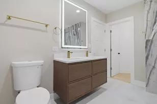 7347 S Merrill Ave, Chicago, IL 60649 - Photo 29