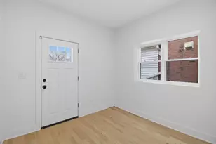 7347 S Merrill Ave, Chicago, IL 60649 - Photo 23