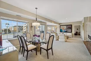 2220 Founders Dr, Northbrook, IL 60062 - Photo 11