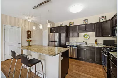 2220 Founders Drive #107, Northbrook, IL 60062 - Photo 5