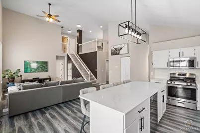 157 N Crooked Lake Lane, Lindenhurst, IL 60046 - Photo 17