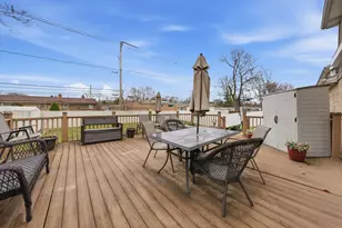 15223 Naughton Dr, South Holland, IL 60473 - Photo 27