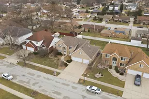 15223 Naughton Dr, South Holland, IL 60473 - Photo 3