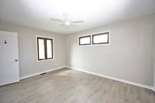 661 Sycamore Dr, Elk Grove Village, IL 60007 - Photo 21