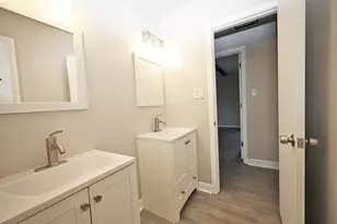 661 Sycamore Dr, Elk Grove Village, IL 60007 - Photo 19