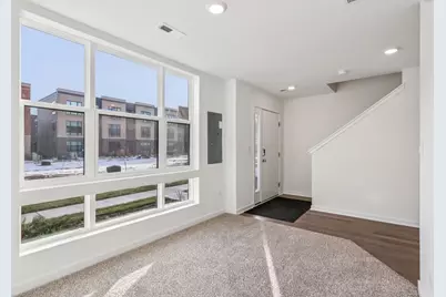 385 Summit Circle, Lombard, IL 60148 - Photo 5