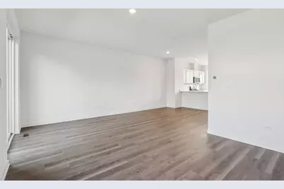 385 Summit Circle, Lombard, IL 60148 - Photo 13