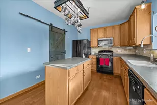 821 Glen Cove Ln, Pingree Grove, IL 60140 - Photo 11