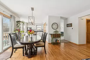 18224 W Old Pine Ct, Gurnee, IL 60031 - Photo 13