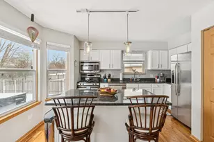 18224 W Old Pine Ct, Gurnee, IL 60031 - Photo 5