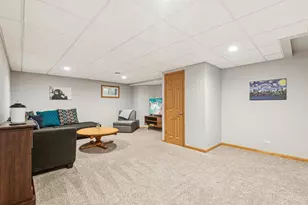 18224 W Old Pine Ct, Gurnee, IL 60031 - Photo 33