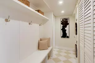 650 Winnetka Mews, Winnetka, IL 60093 - Photo 9