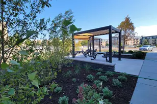 373 Summit Cir, Lombard, IL 60148 - Photo 33