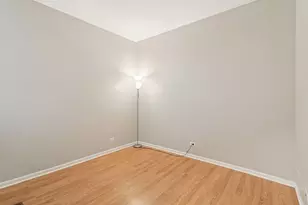 622 W Kristina Ln, Round Lake, IL 60073 - Photo 13