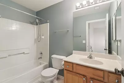 622 W Kristina Lane, Round Lake, IL 60073 - Photo 17