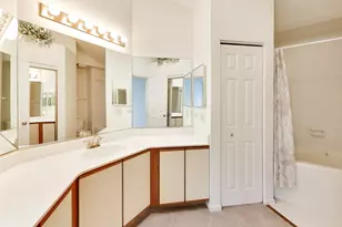 18 Whitman Dr, Schaumburg, IL 60173 - Photo 17