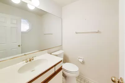 18 Whitman Drive, Schaumburg, IL 60173 - Photo 13