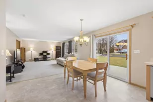 521 Waterford Dr, Oswego, IL 60543 - Photo 17