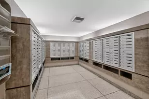 3600 N Lake Shore Dr, Chicago, IL 60613 - Photo 29