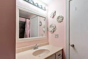 7202 W Wrightwood Ave, Elmwood Park, IL 60707 - Photo 15