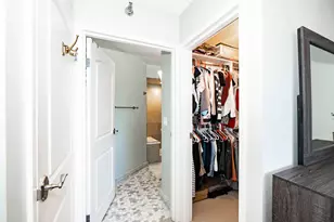 401 E Ontario St, Chicago, IL 60611 - Photo 11