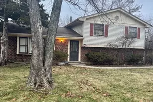 4022 Richmond Ct, Matteson, IL 60443 - Photo 1