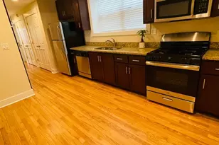 7408 N Hoyne Ave, Chicago, IL 60645 - Photo 7