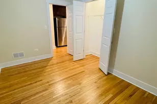 7408 N Hoyne Ave, Chicago, IL 60645 - Photo 15