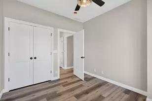 1165 Farmstone Dr, Diamond, IL 60416 - Photo 7