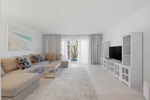 100 Deborah Ln, Wheeling, IL 60090 - Photo 3