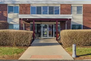 100 Deborah Ln, Wheeling, IL 60090 - Photo 1