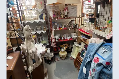 43W407 US Highway 20, Pingree Grove, IL 60140 - Photo 13