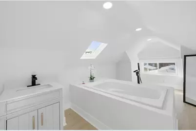 5544 S California Avenue, Chicago, IL 60629 - Photo 17