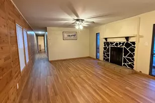 38455 N Sheridan Rd, Beach Park, IL 60087 - Photo 13