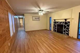 38455 N Sheridan Rd, Beach Park, IL 60087 - Photo 9