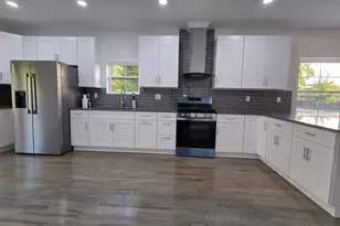 859 John St, Bensenville, IL 60106 - Photo 11