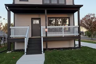 859 John St, Bensenville, IL 60106 - Photo 1