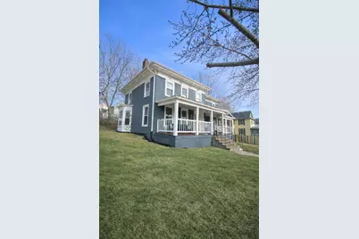 402 S Ottawa Avenue, Dixon, IL 61021 - Photo 3