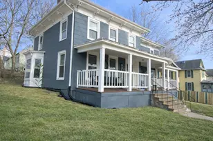 402 S Ottawa Ave, Dixon, IL 61021 - Photo 3