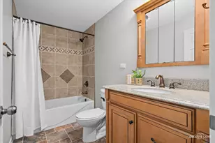 404 Kent Ct, Oswego, IL 60543 - Photo 25