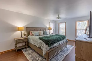 5081 Adele Dr, Gurnee, IL 60031 - Photo 23